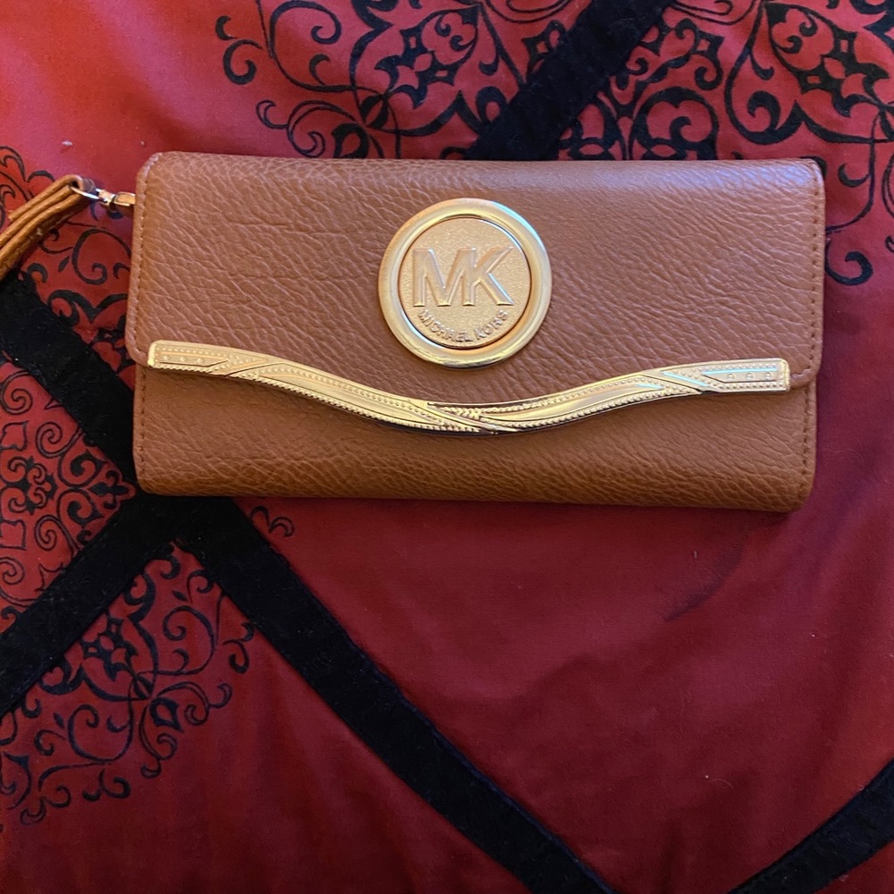 Michael Kors wallet